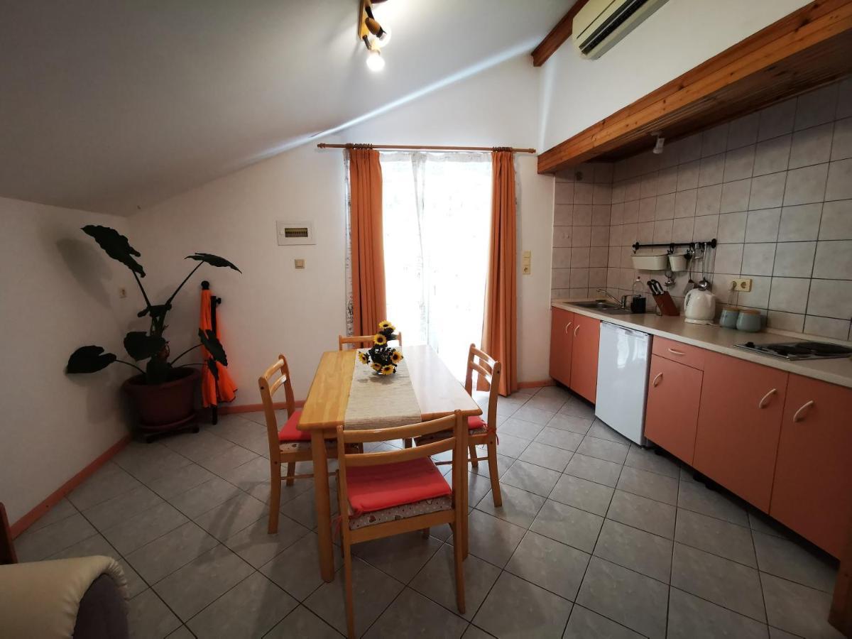 Boutique Apartments Julija 沃迪切 外观 照片