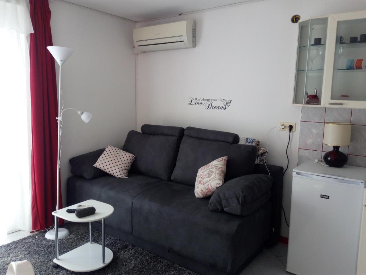 Boutique Apartments Julija 沃迪切 外观 照片
