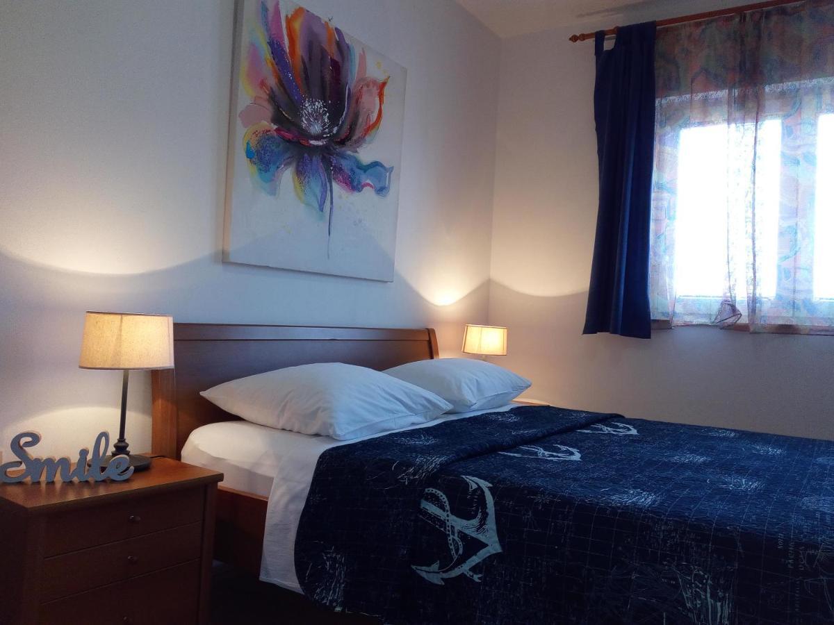 Boutique Apartments Julija 沃迪切 外观 照片