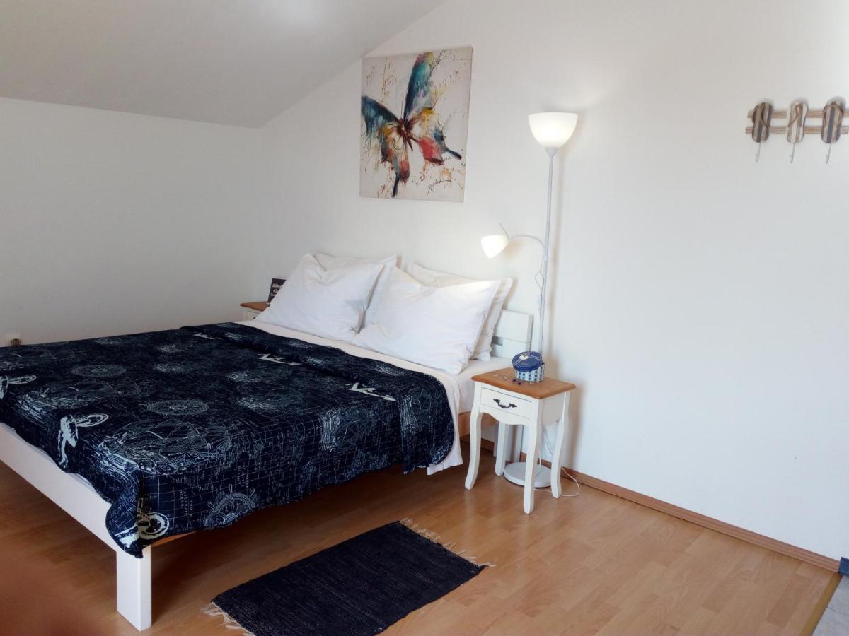 Boutique Apartments Julija 沃迪切 外观 照片